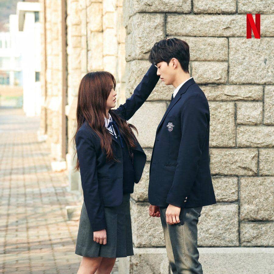 Instagram/@lovealarmofficial