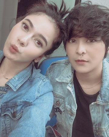 Instagram.com/mitathevirgin