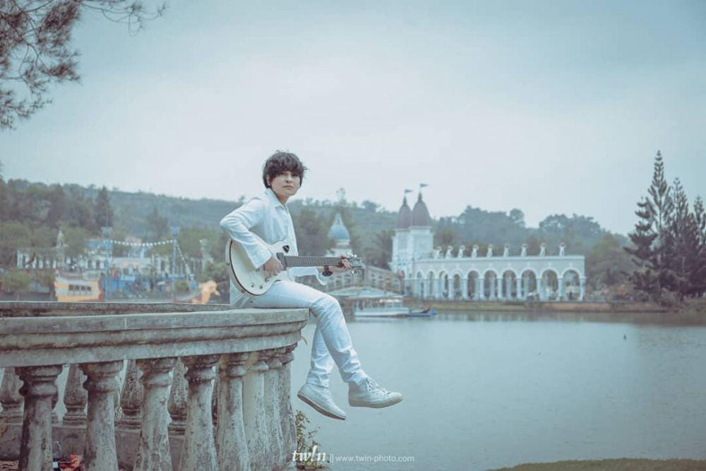 Instagram.com/mitathevirgin