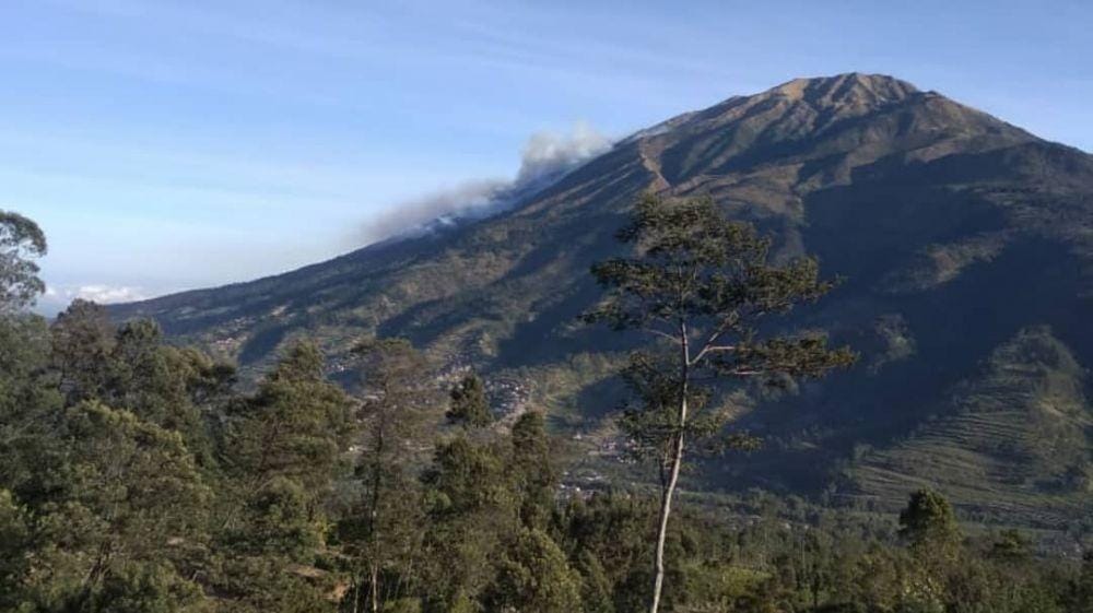 twitter.com/TNGunungMerbabu