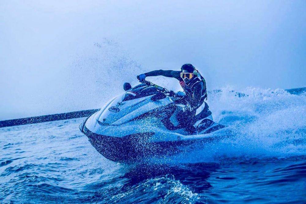 instagram.com/aqsaaswar