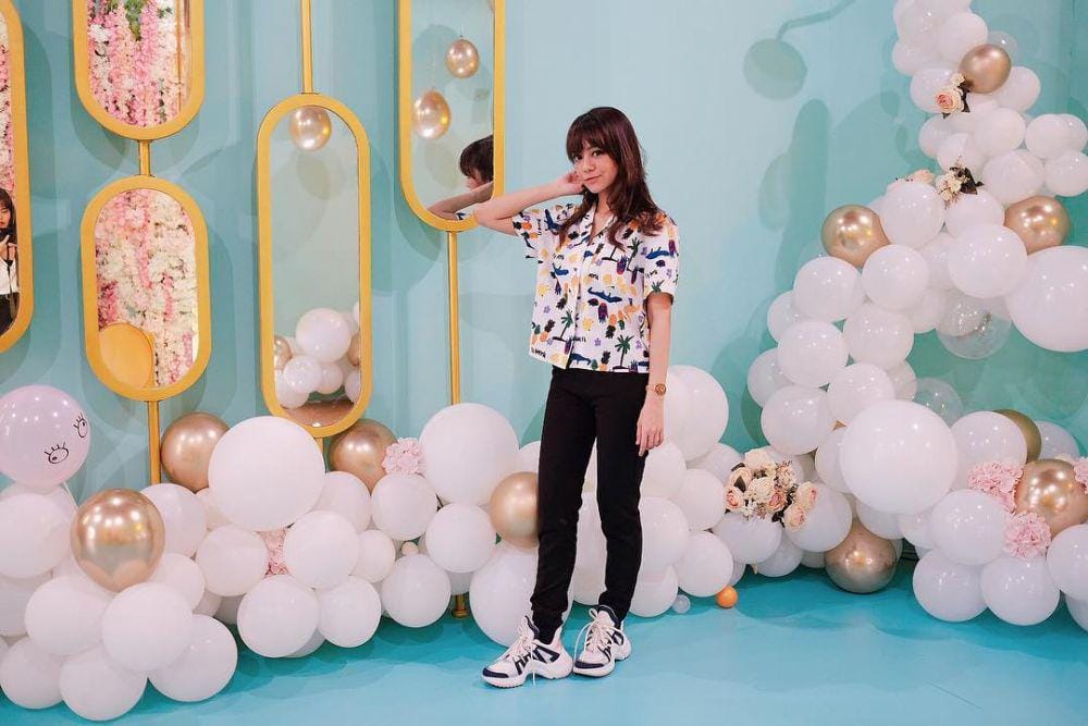 instagram.com/dj_freya