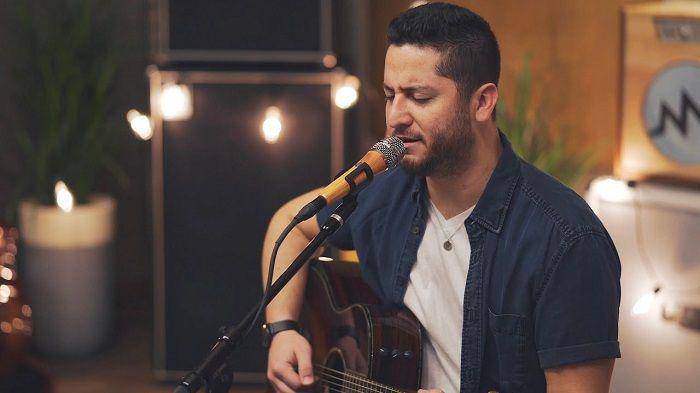 Youtube.com/Boyce Avenue