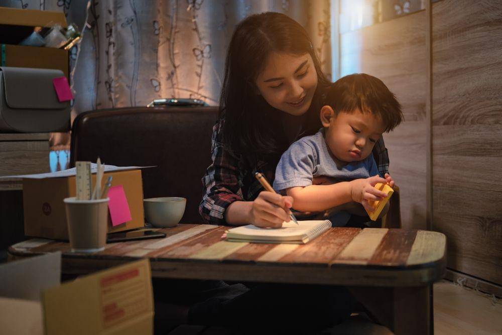 Shutterstock/Sorn430 Images