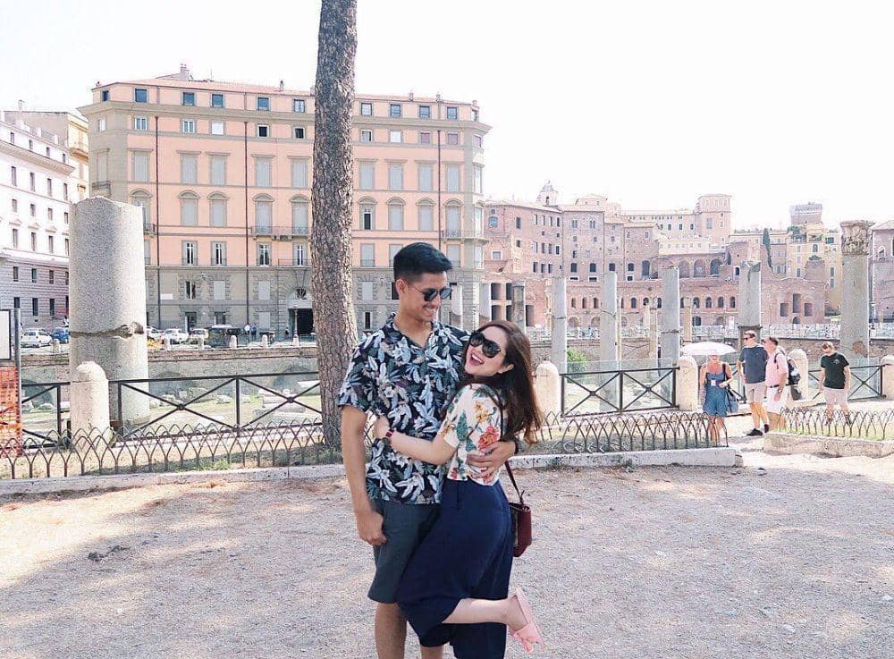 instagram.com/tasyakamila