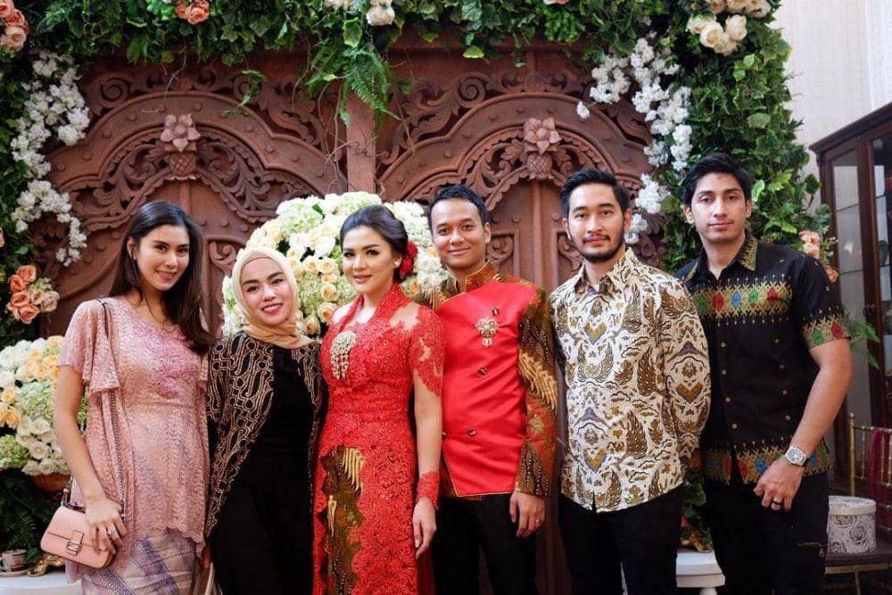 instagram.com/syahnazs