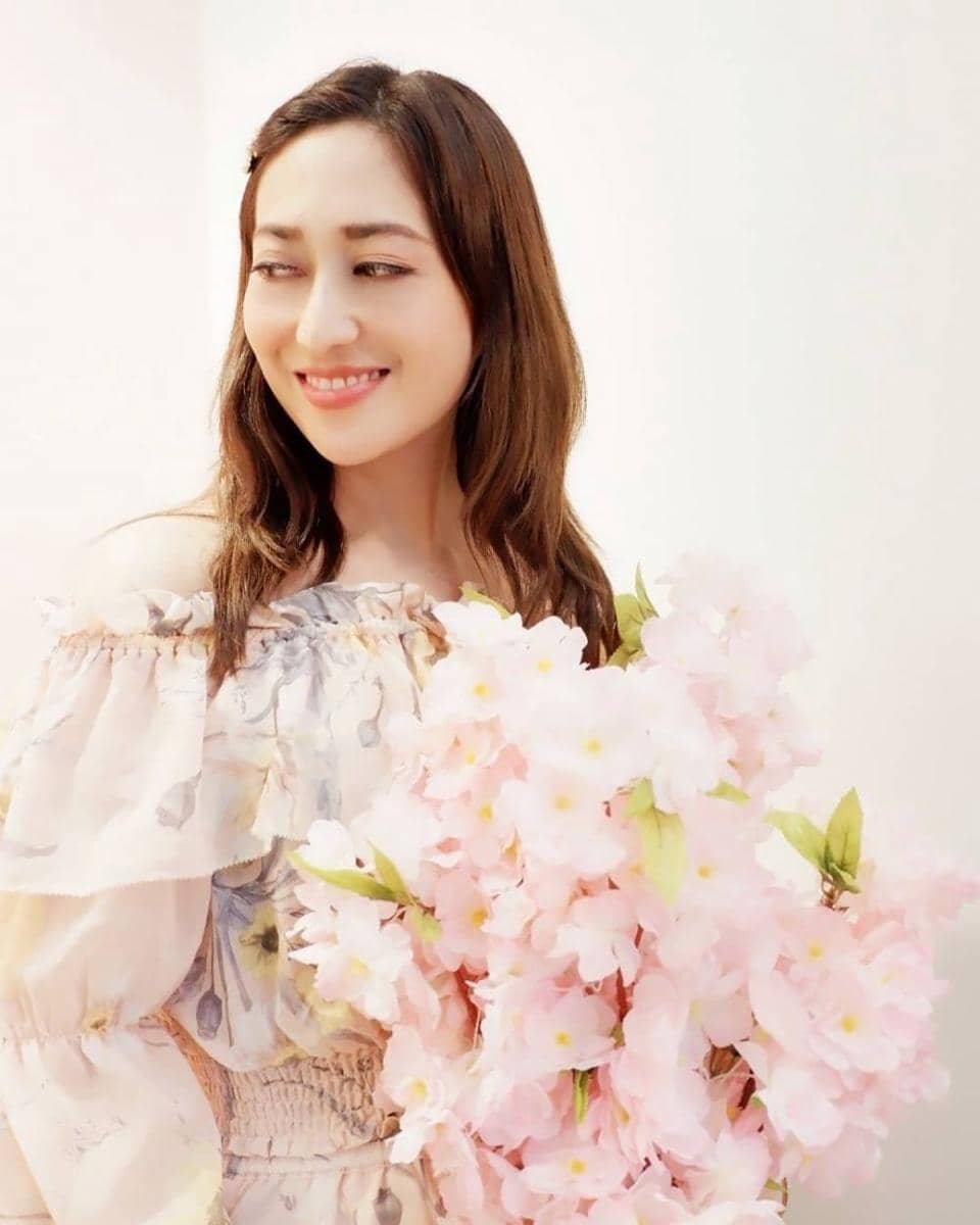 instagram.com/akuhelmalia