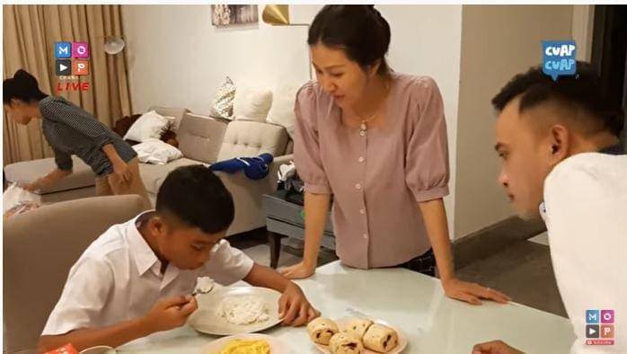 YouTube.com/The Onsu Family