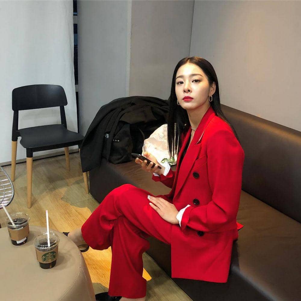 instagram.com/_seorina