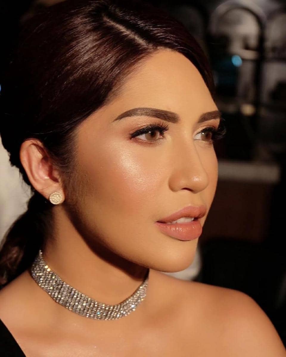 instagram.com/meiliaanggraeni