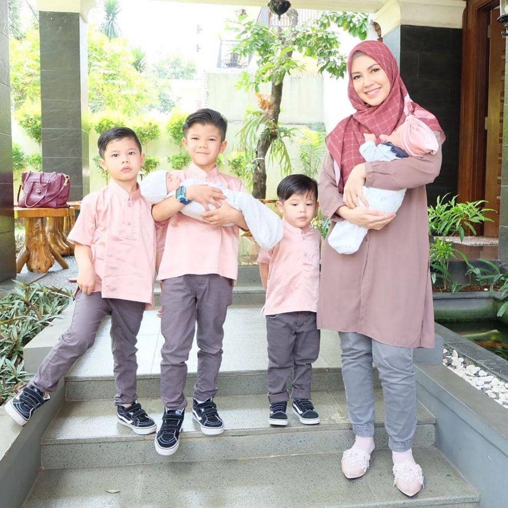 instagram.com/Ratna Galih