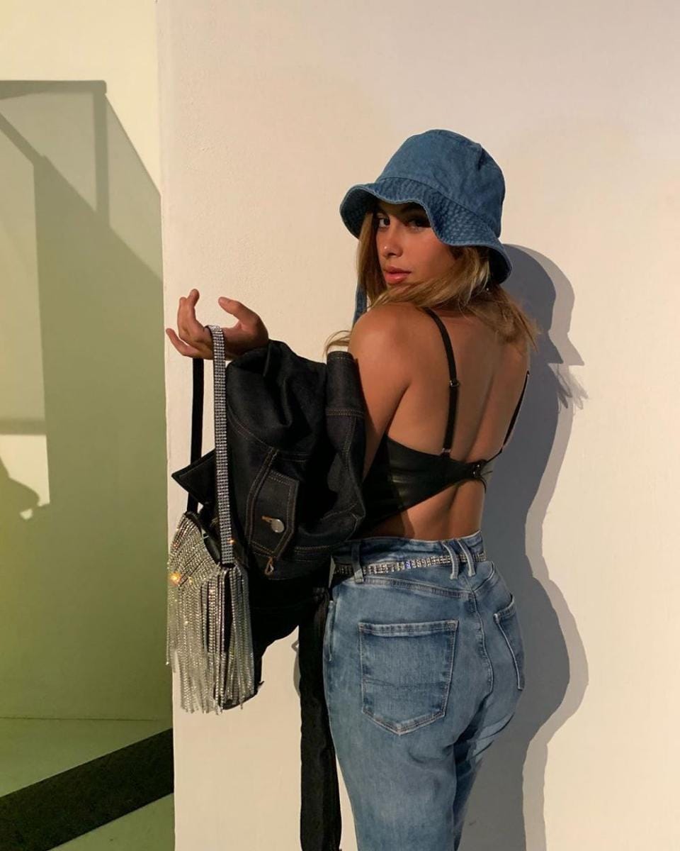 Instagram.com/valerieethomas