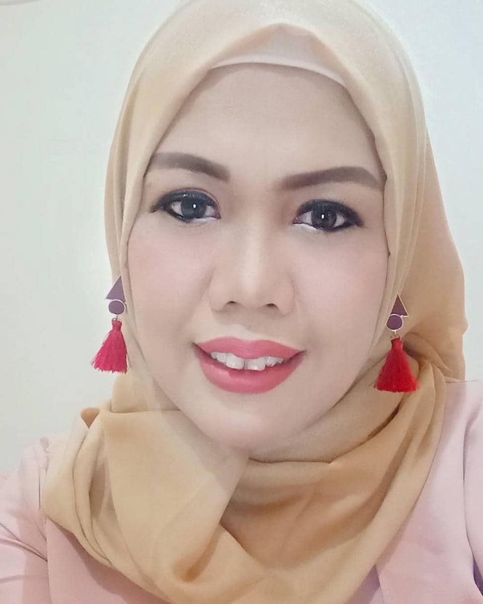 instagram.com/ellysugigi_real_