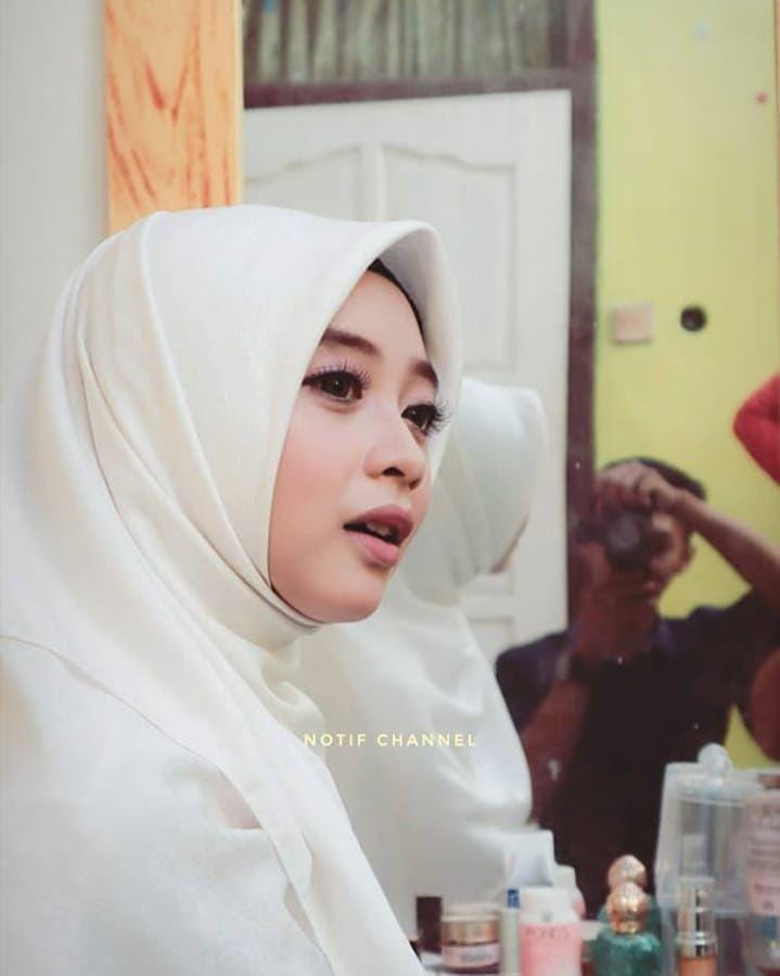 instagram.com/dewi1891/