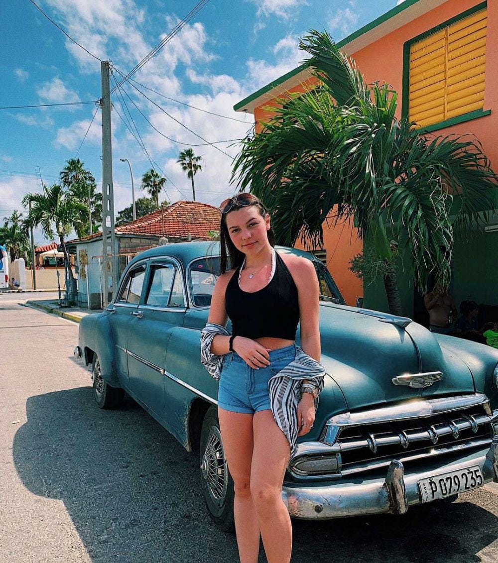 instagram.com/aaliyahmende.s