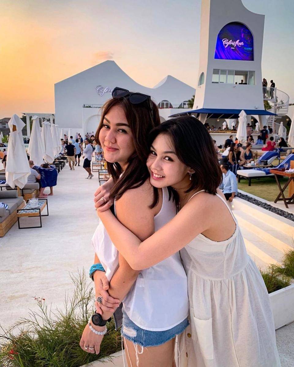 instagram.com/vaneshaass