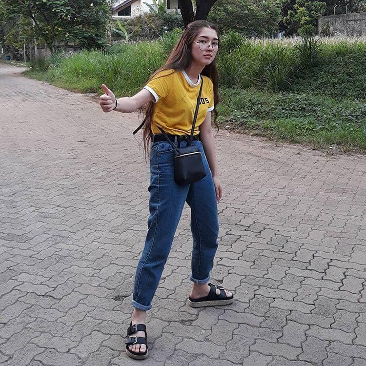 instagram.com/devinaureel