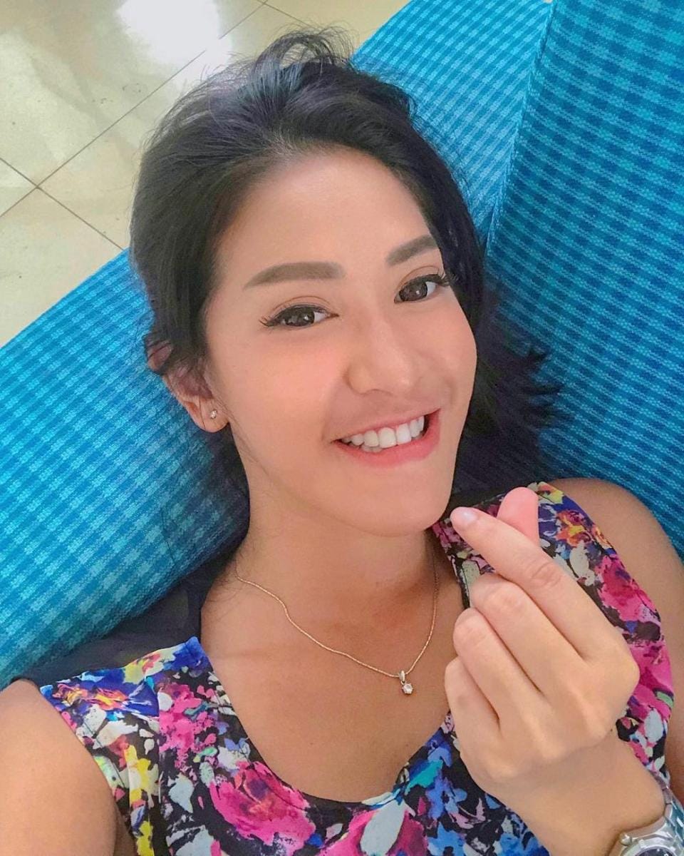 instagram.com/elmaaa_e