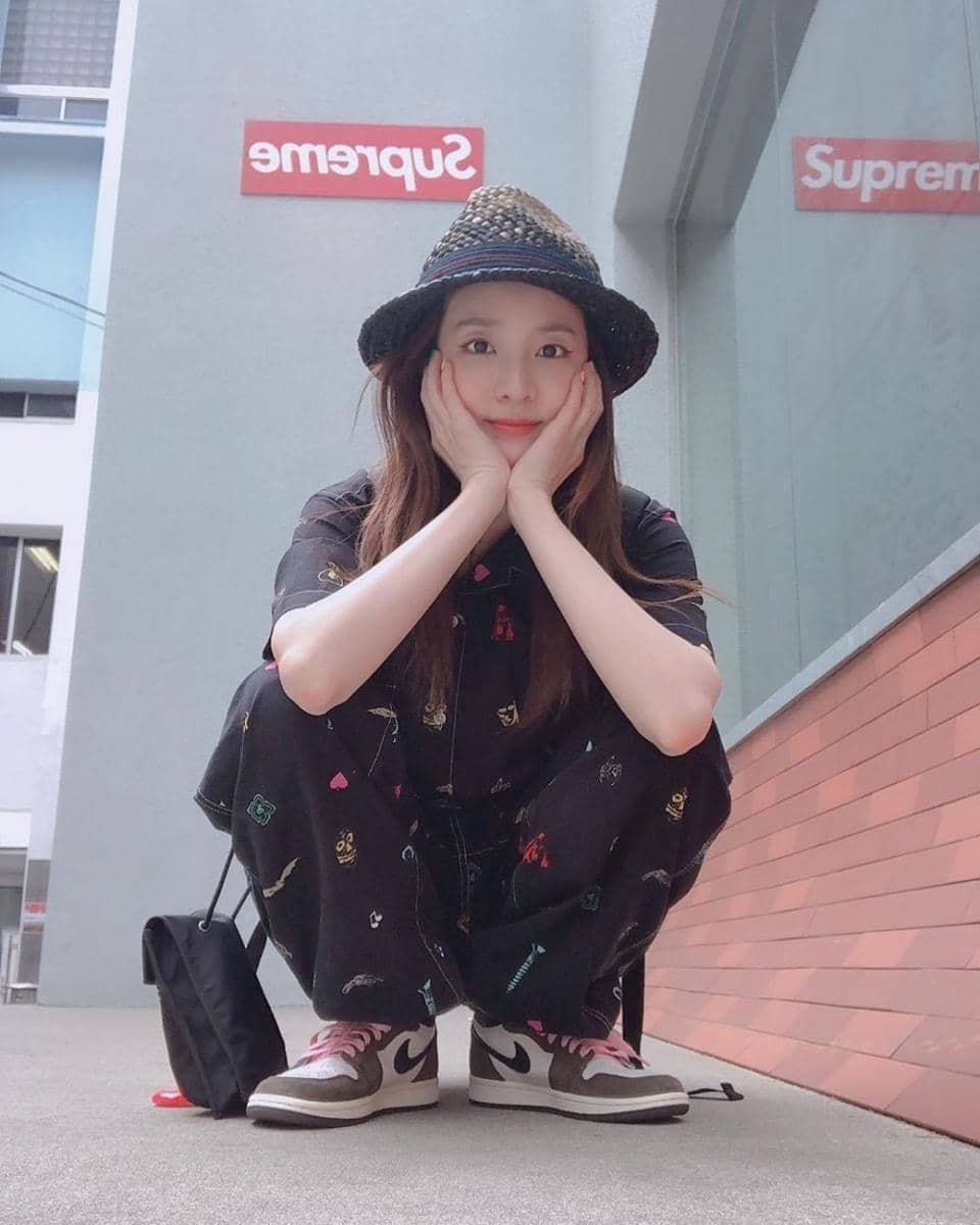 instagram.com/daraxxi