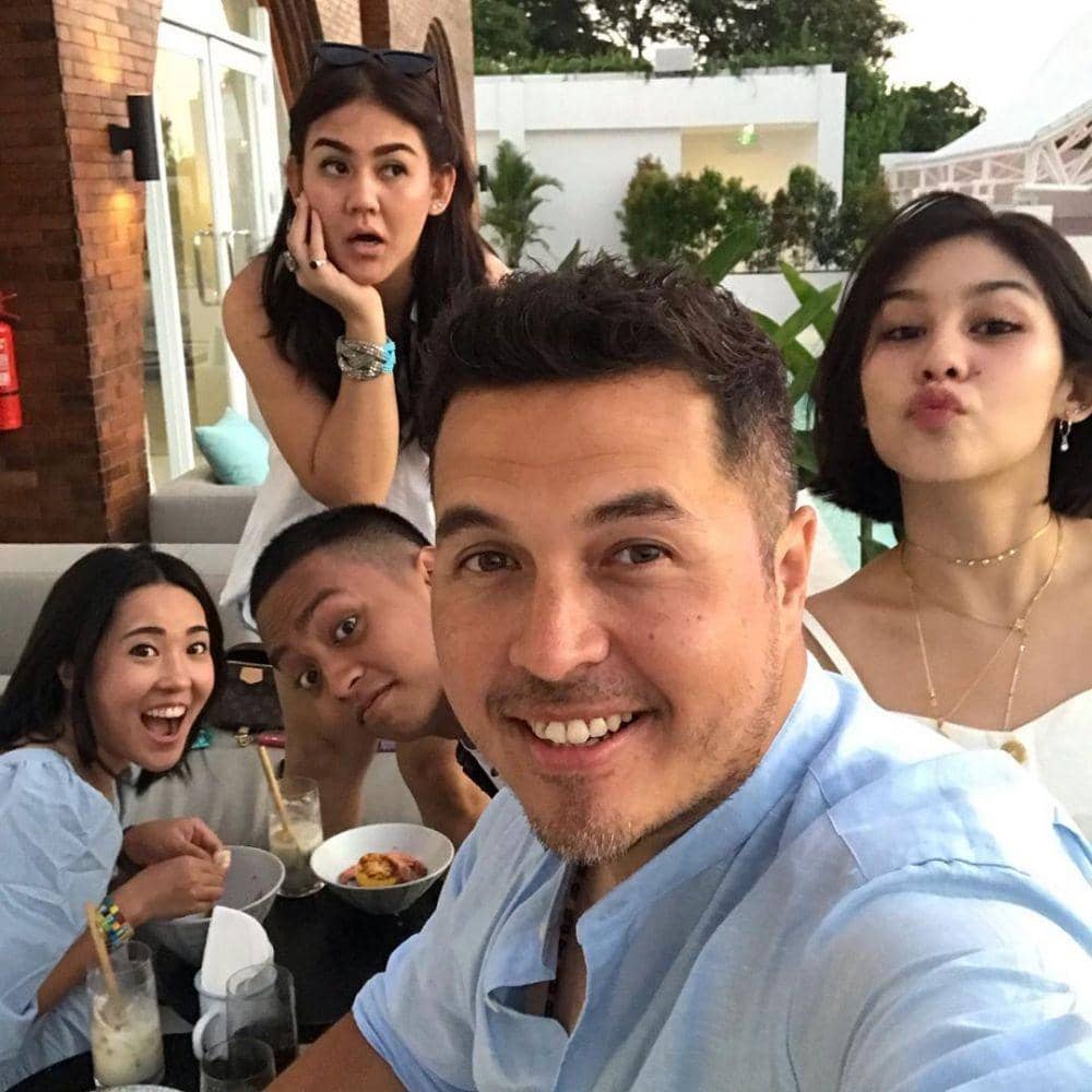 instagram.com/rifato