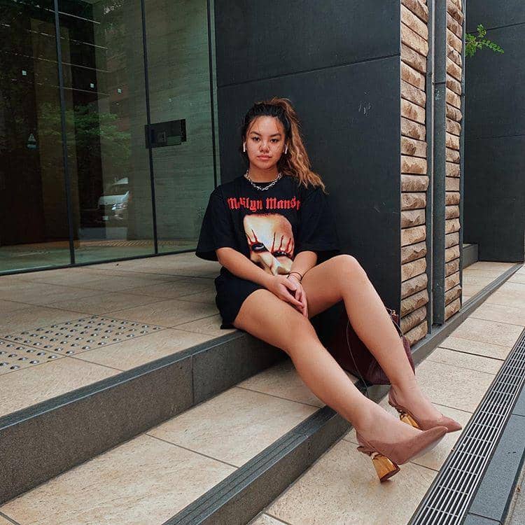 instagram.com/shafaharris