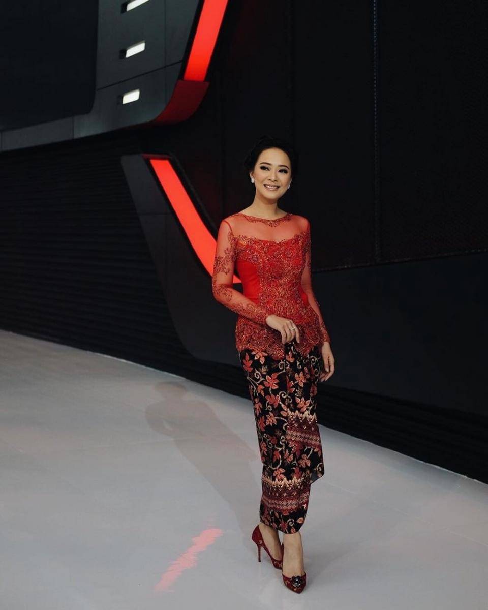 instagram.com/yuanitachrist