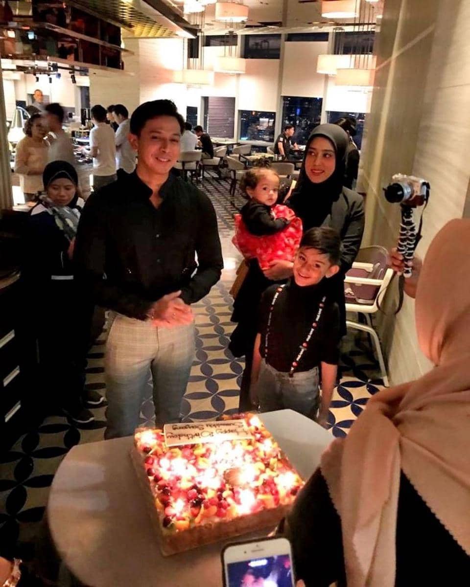 instagram.com/fairuzarafiq