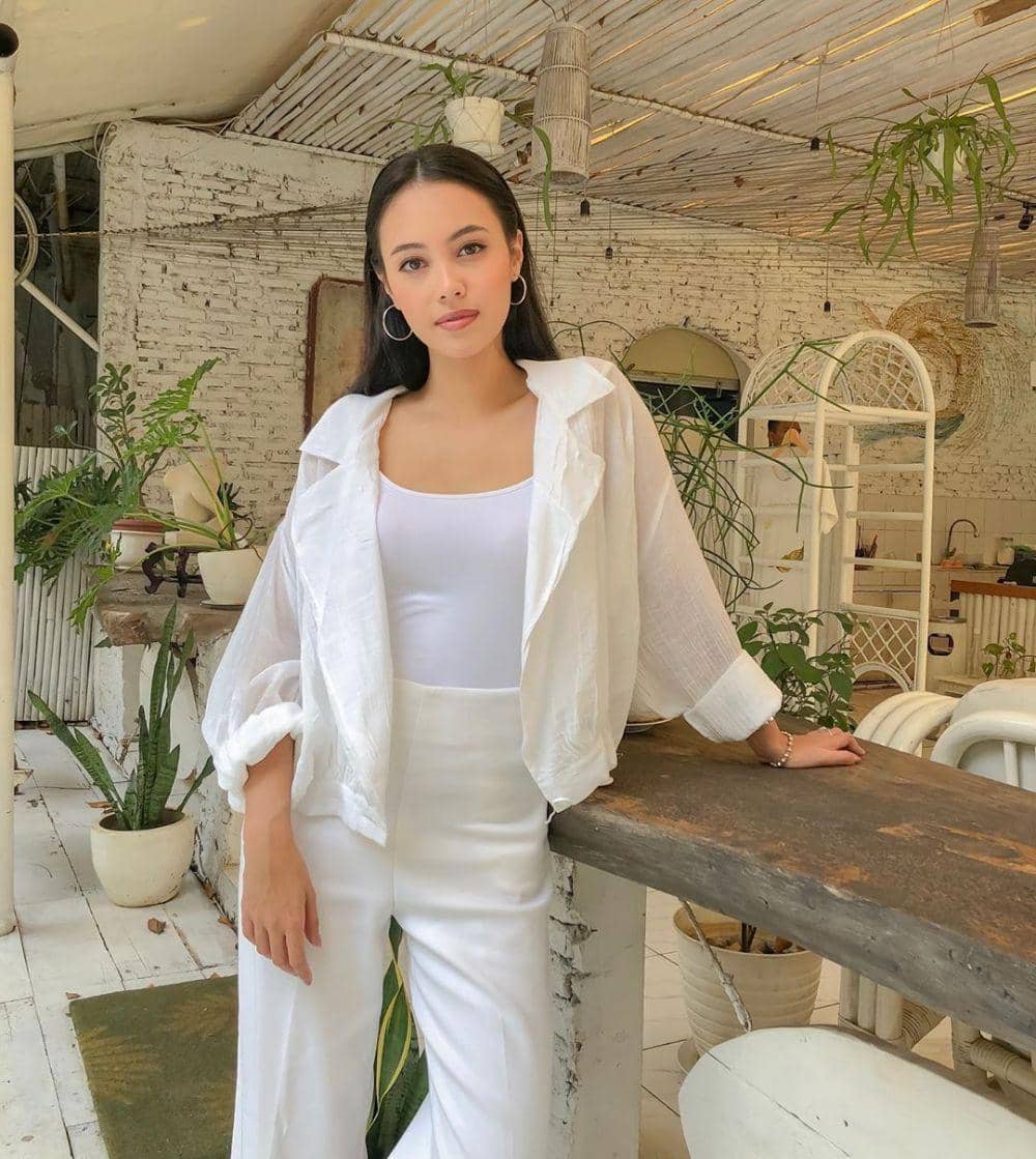 Instagram.com/anggikabolsterli