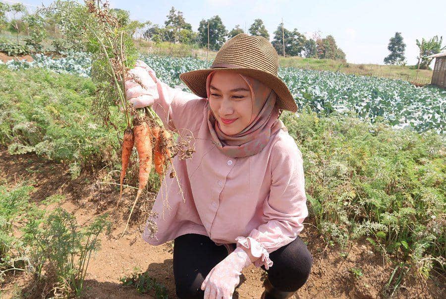 instagram.com/melodylaksani92