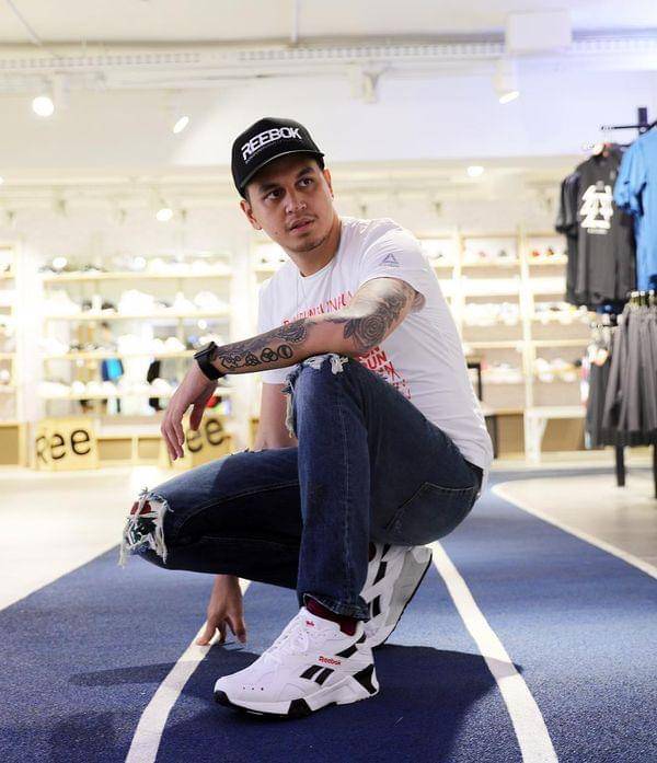 Instagram.com/kevinjulio1993