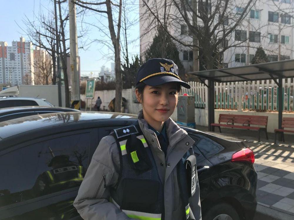 instagram.com/__shinyeeun