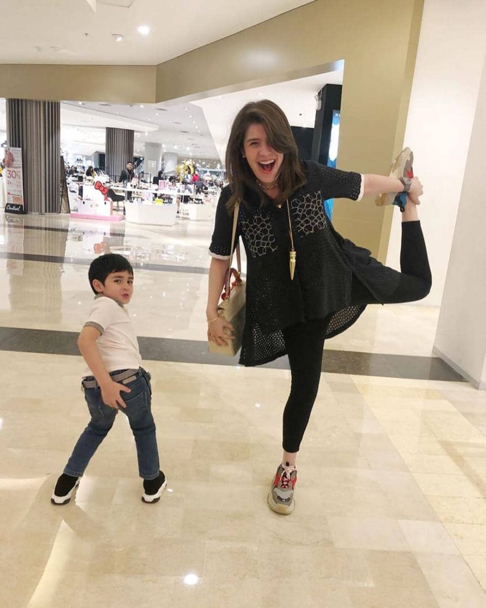 instagram.com/carissa_puteri