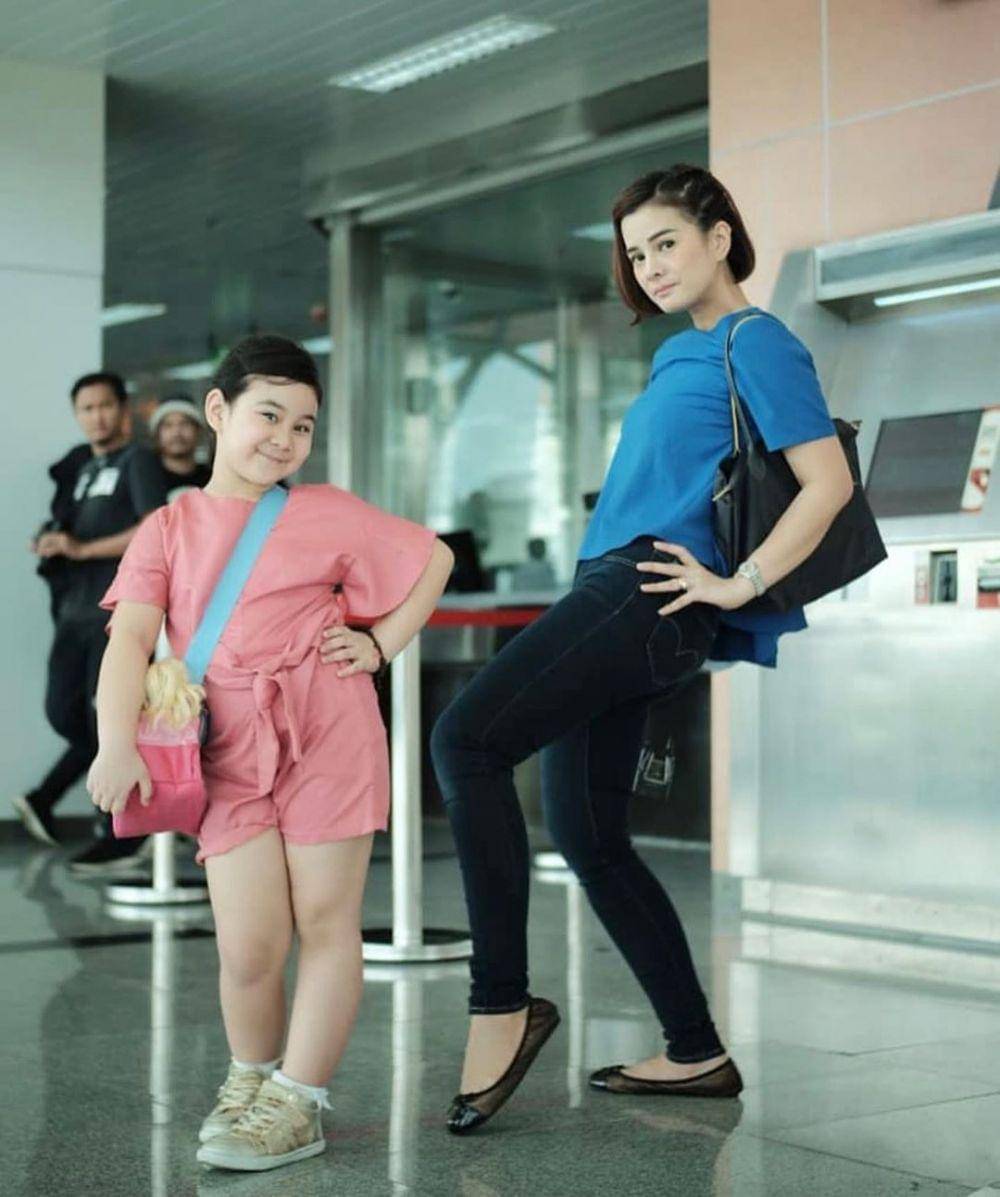 instagram.com/astridtiar127