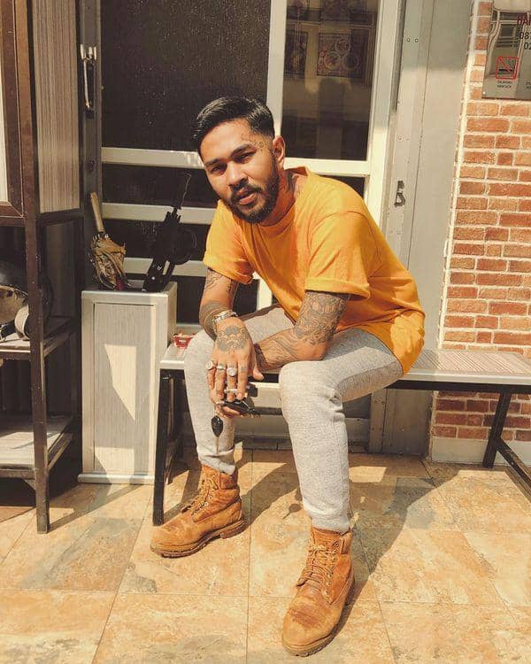 Instagram.com/onadioleonardo_official