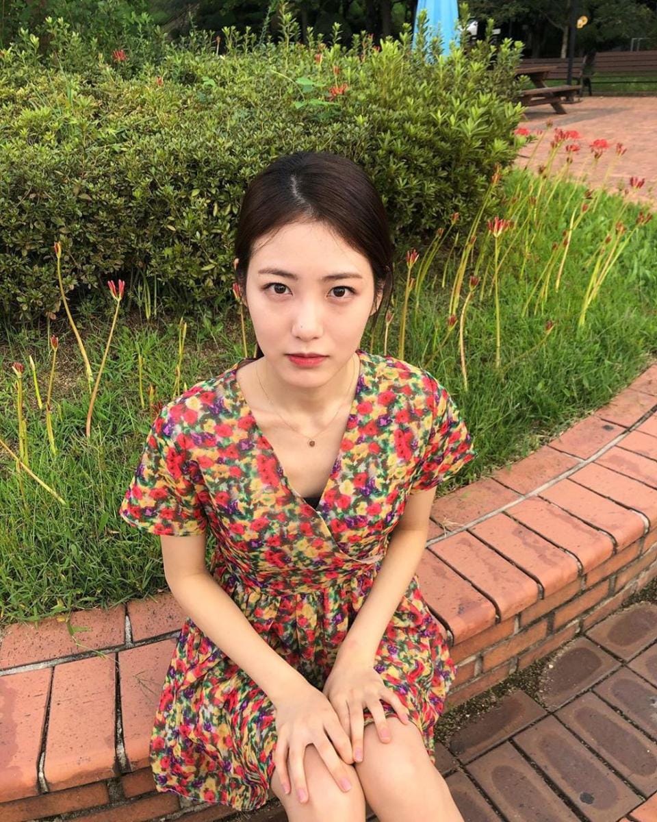 instagram.com/__shinyeeun