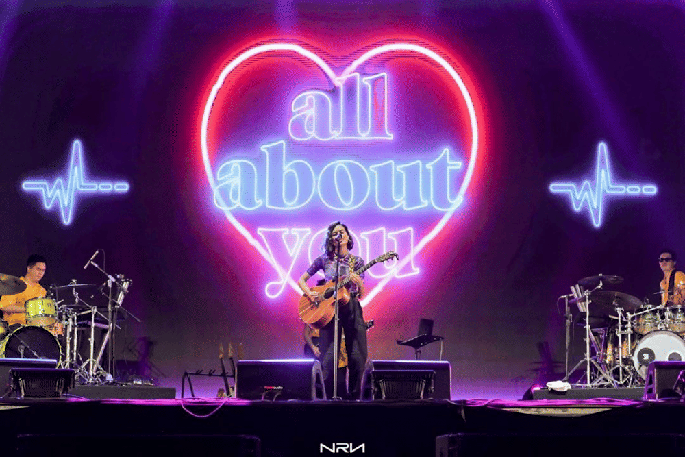 instagram.com/evacelia