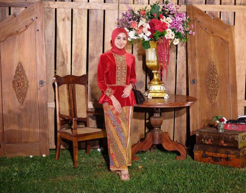 instagram.com/laudyacynthiabella