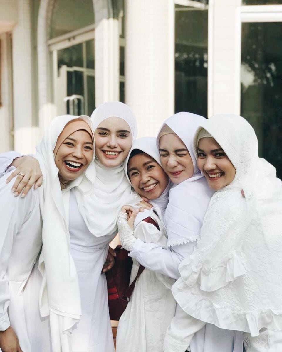 Instagram.com/ayyarenita93