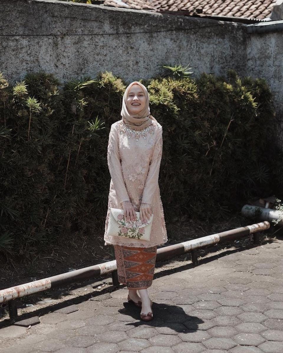 instagram.com/dwihandaanda