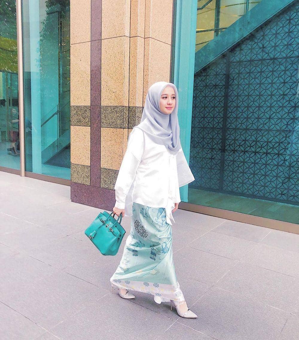 instagram.com/laudyacynthiabella