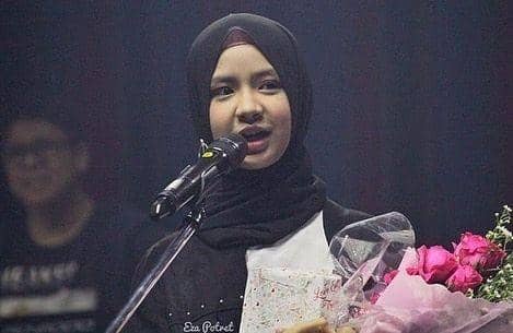 instagram.com/nashwaaaz