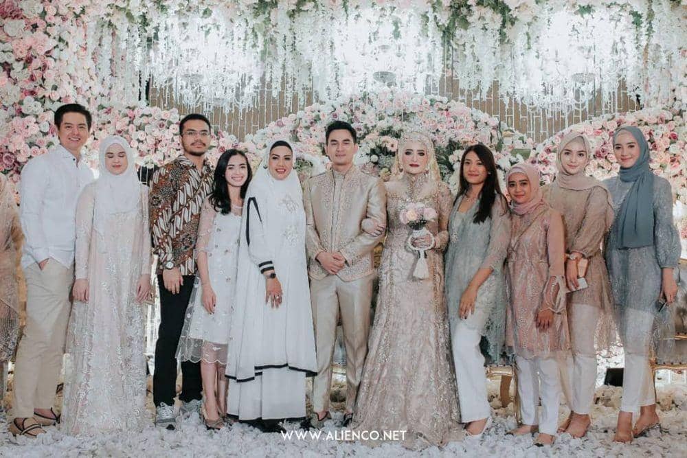 instagram.com/ellysugigi_real_