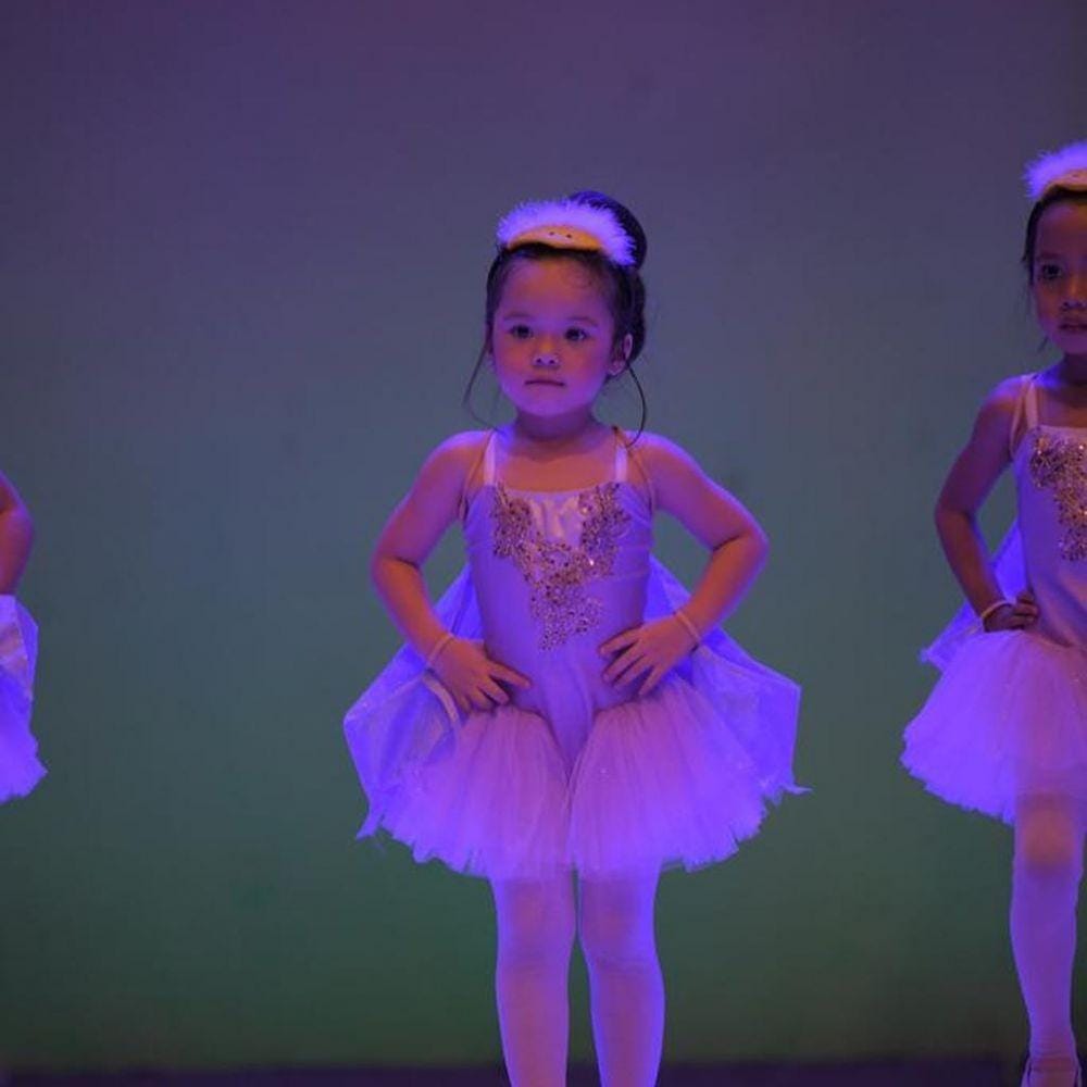 instagram.com/gisel_la