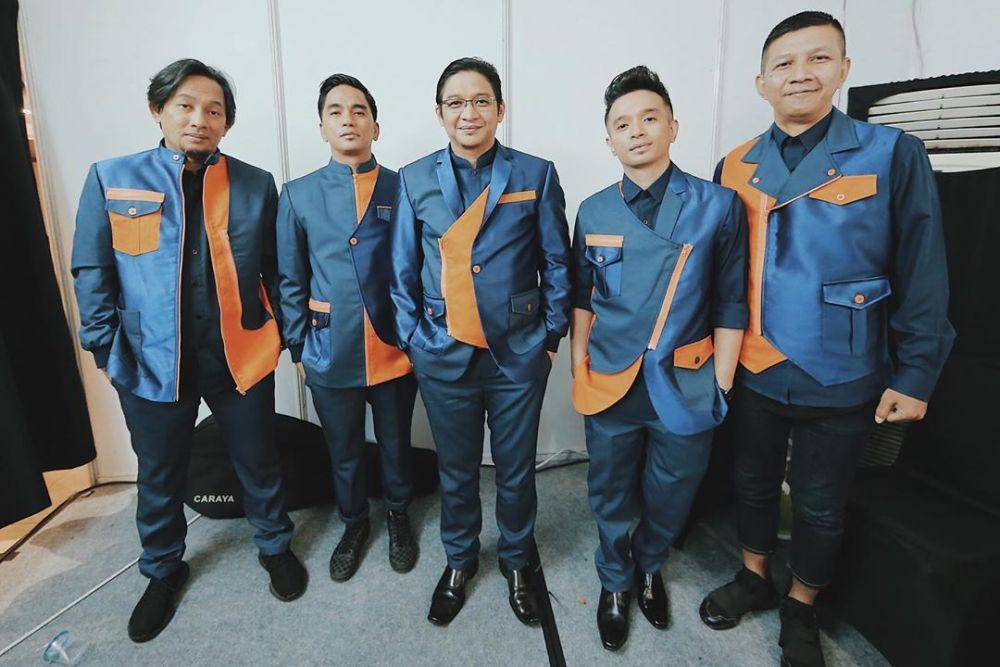 instagram.com/ungu_band