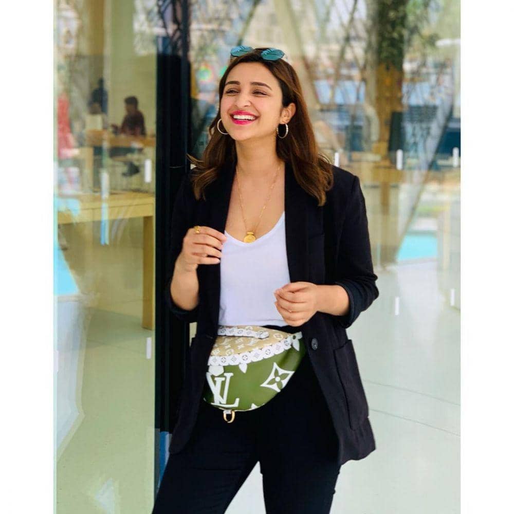 instagram.com/parineetichopra