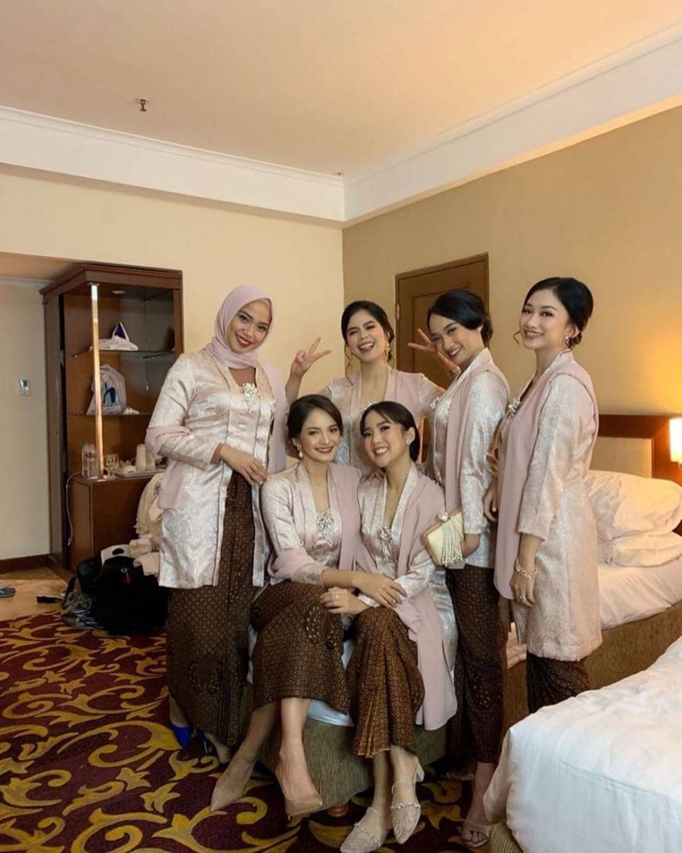 instagram.com/enzystoria