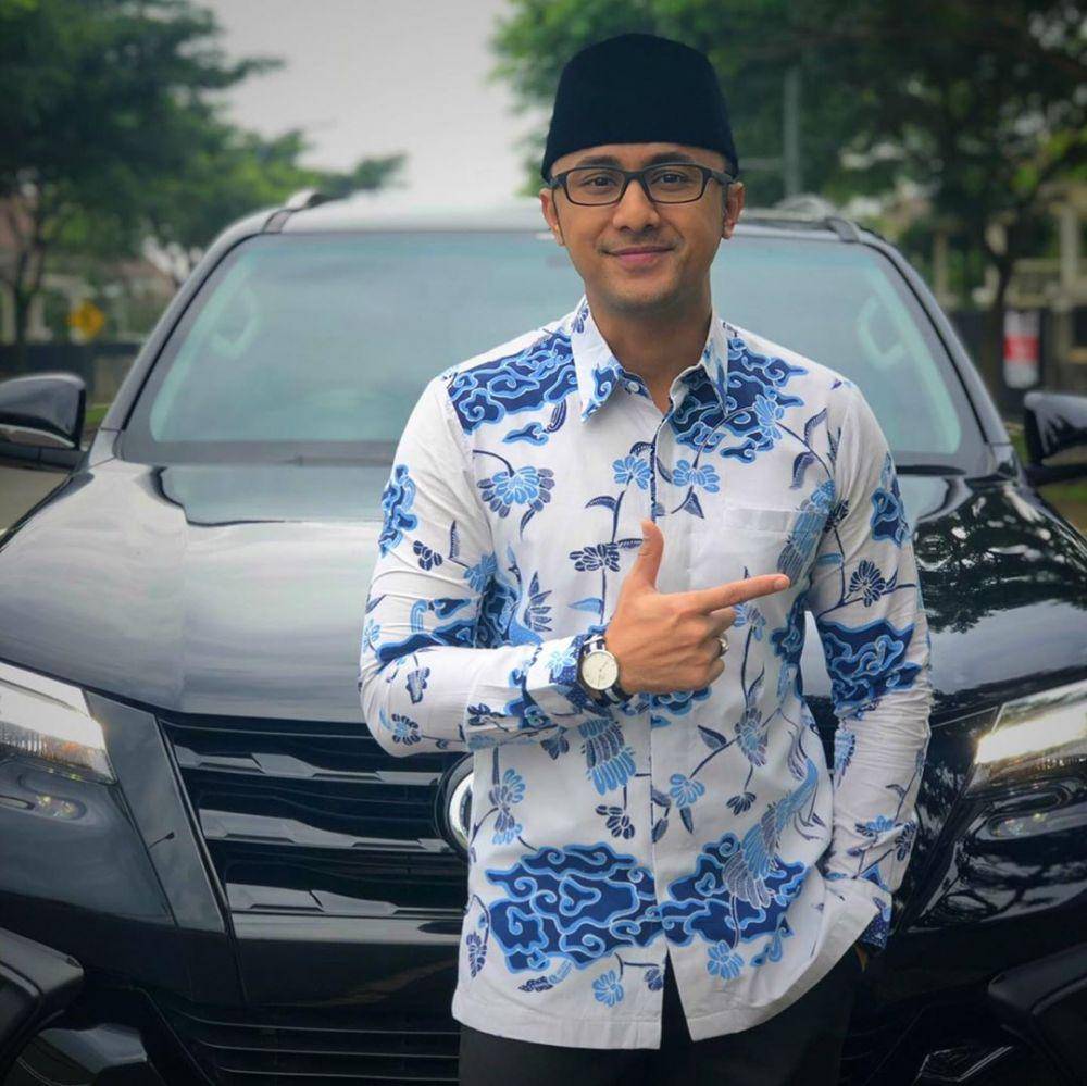 instagram.com/hengkykurniawan