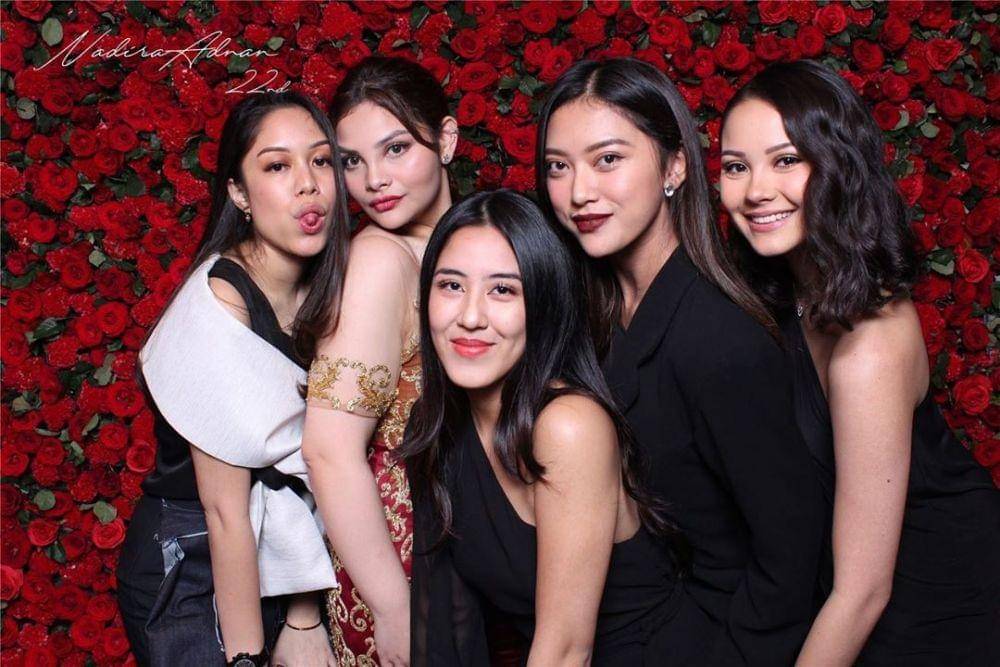 instagram.com/tengkunadiraadn