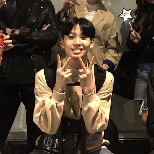 instagram.com/kawashiriren/