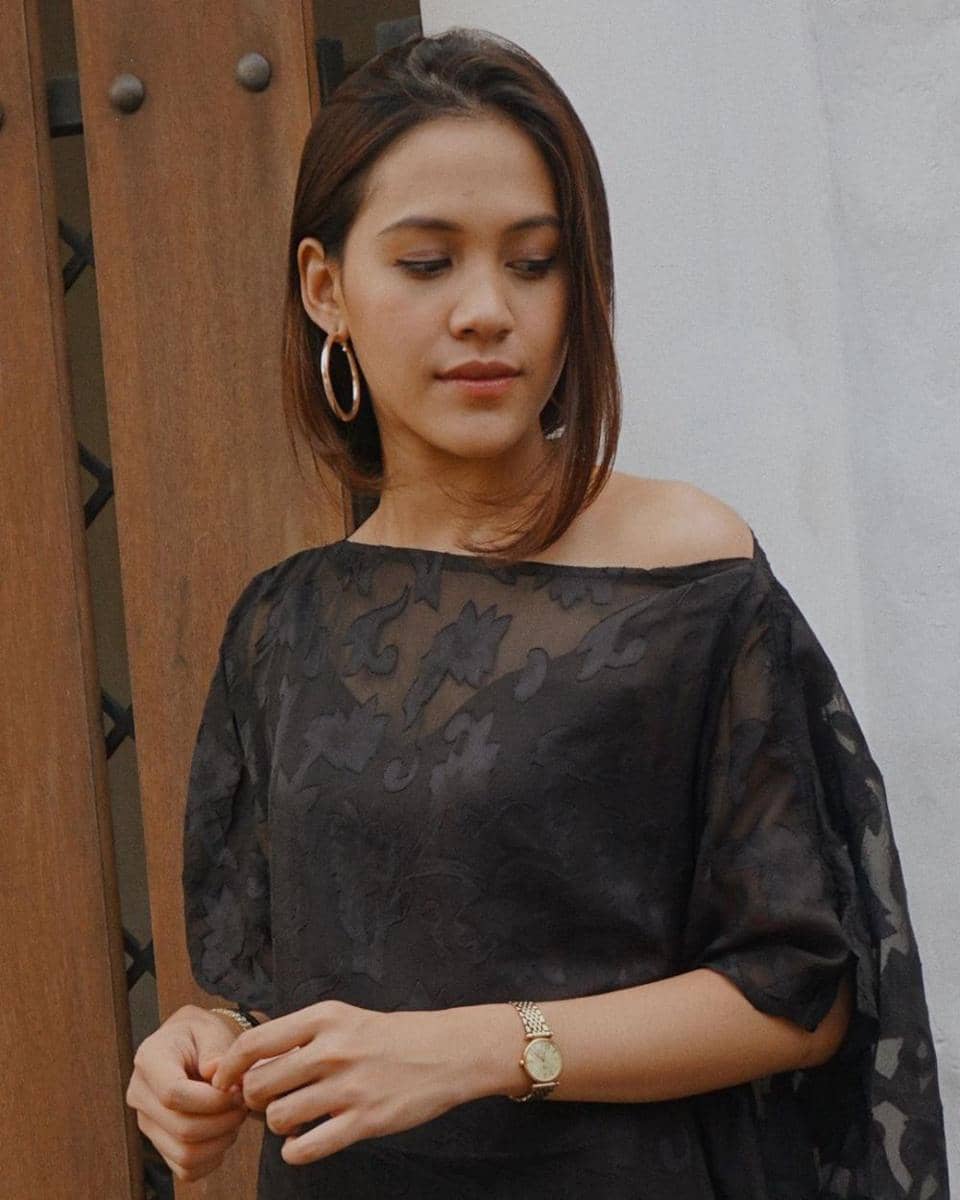 instagram.com/chintyanindita